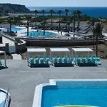 Отель Atlantica 5*
